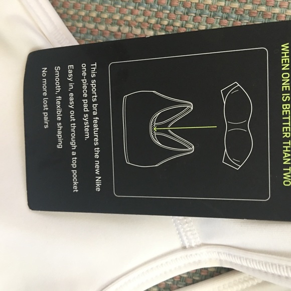 Nike Swoosh Bra Training Dri-Fit Size Large. - Picture 11 of 11